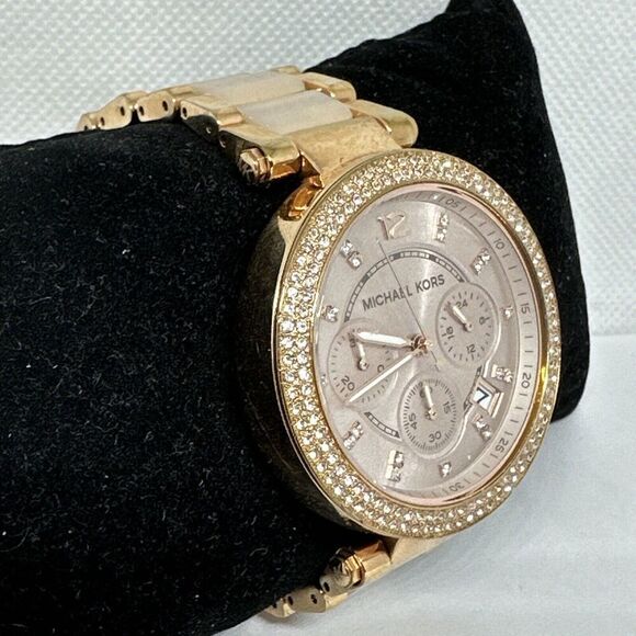 Michael Kors Parker MK5896 Women Rose Gold Analog Dial Quartz Wrist Watch NUL44 main image 10
